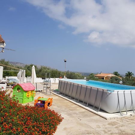 Villa Enea - Ad Uso Esclusivo Dei Nostri Ospiti Solarino Luaran gambar